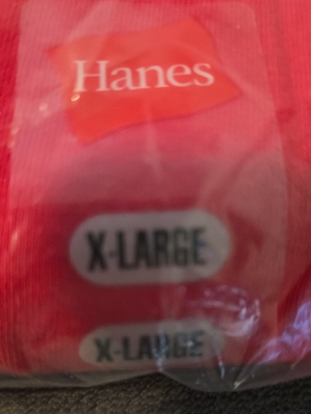 Hanes Bright Red Men's Crew Neck T-Shirts Pack of 2 - Picture 4 of 4